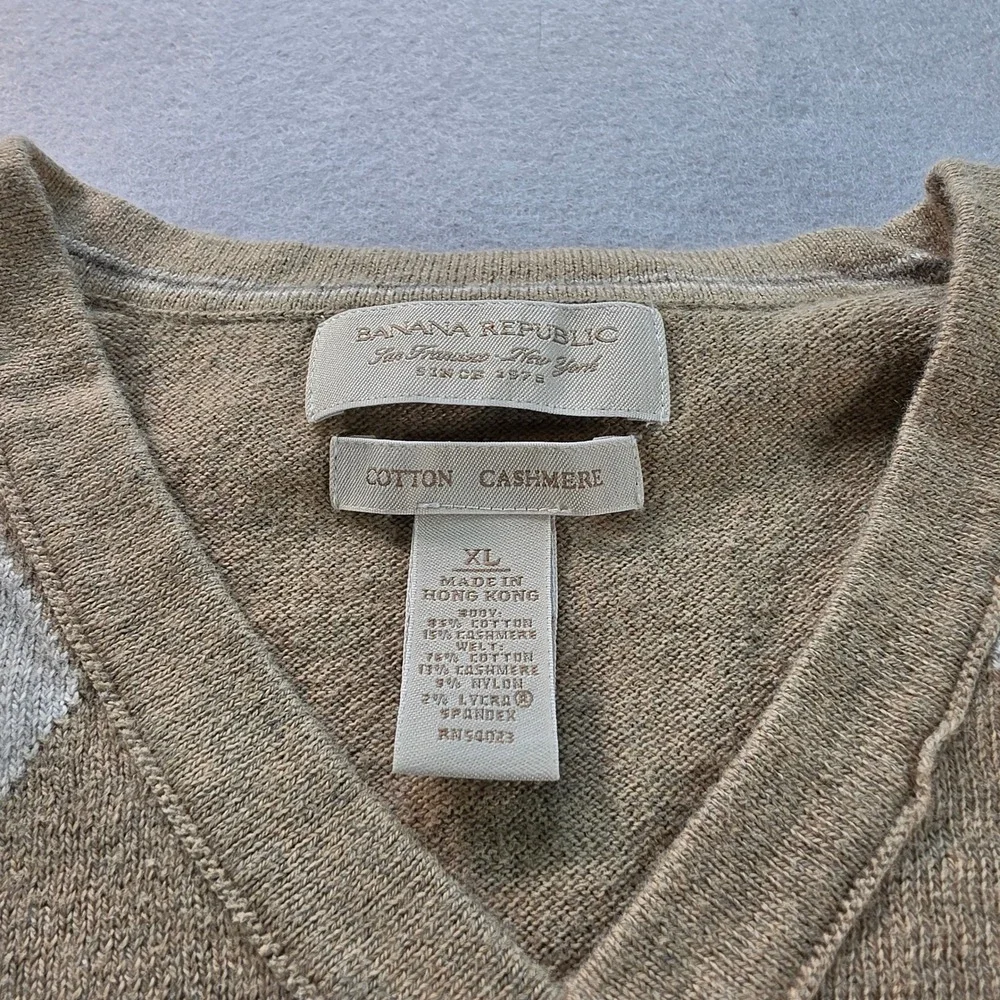 Banana Republic Mens XL Argyle Sweater Vest Tan Cotton Cashmere V-Neck Knit